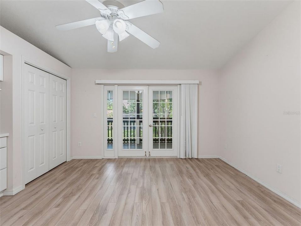 For Sale: $324,000 (2 beds, 2 baths, 1431 Square Feet)