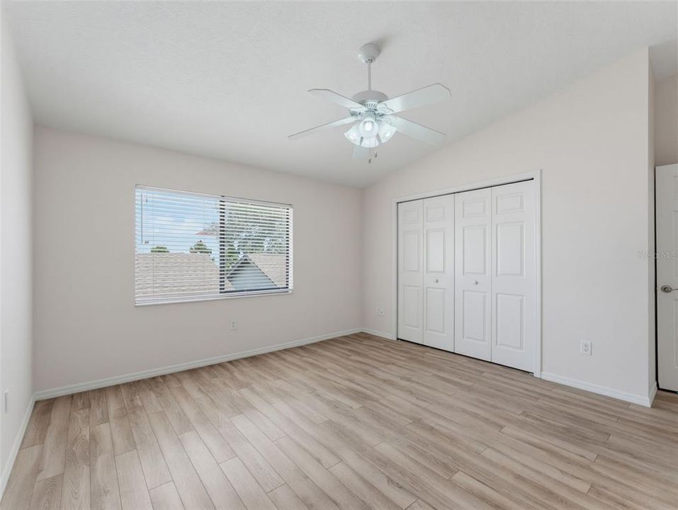 For Sale: $324,000 (2 beds, 2 baths, 1431 Square Feet)