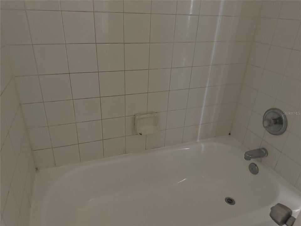 En Venta: $320,000 (3 camas, 2 baños, 1215 Pies cuadrados)