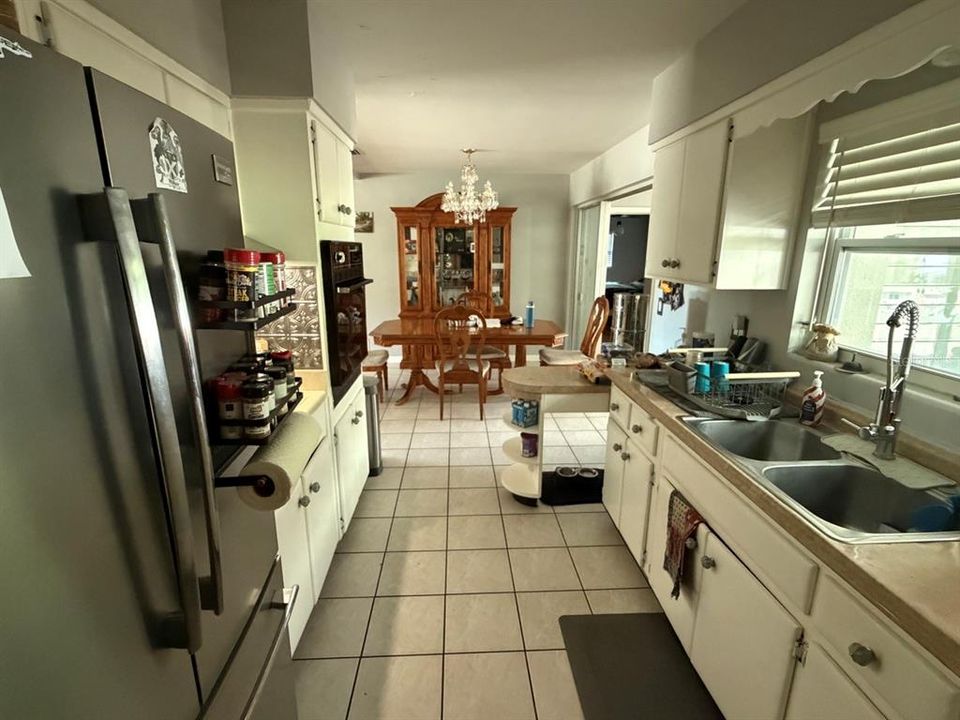 На продажу: $399,900 (3 спален, 2 ванн, 1468 Квадратных фут)