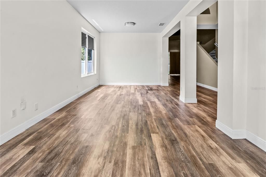 For Sale: $529,000 (4 beds, 2 baths, 2544 Square Feet)