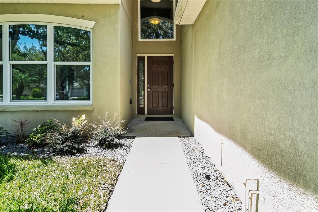 For Sale: $529,000 (4 beds, 2 baths, 2544 Square Feet)
