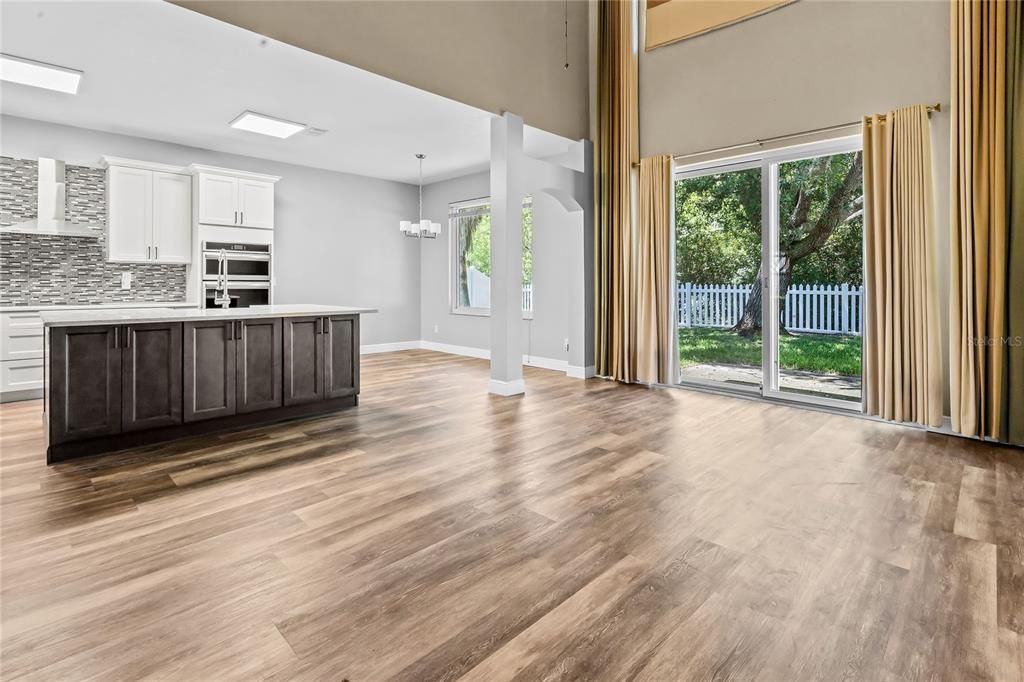 For Sale: $529,000 (4 beds, 2 baths, 2544 Square Feet)