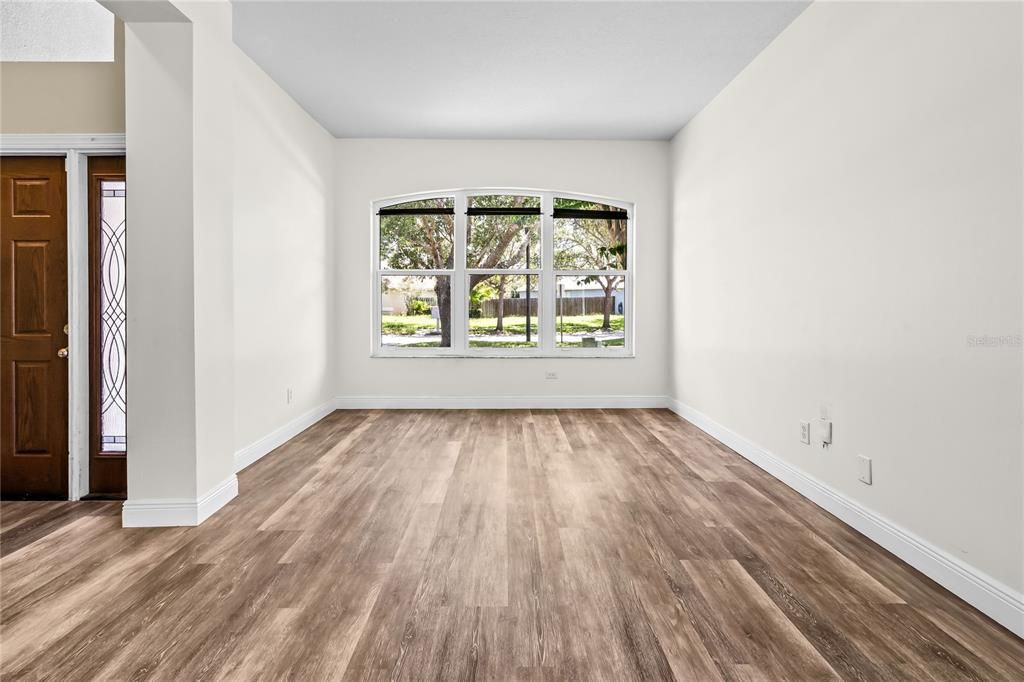 For Sale: $529,000 (4 beds, 2 baths, 2544 Square Feet)