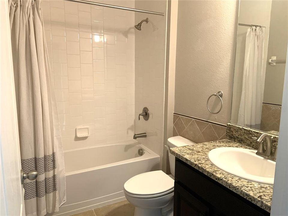 В аренду: $2,495 (3 спален, 2 ванн, 1568 Квадратных фут)