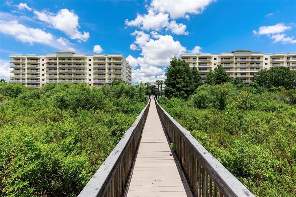 For Rent: $2,300 (3 beds, 2 baths, 1775 Square Feet)