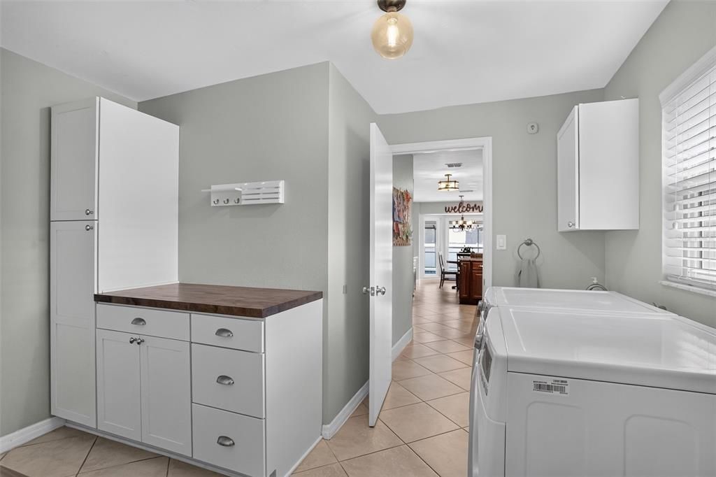For Sale: $485,000 (3 beds, 2 baths, 1634 Square Feet)
