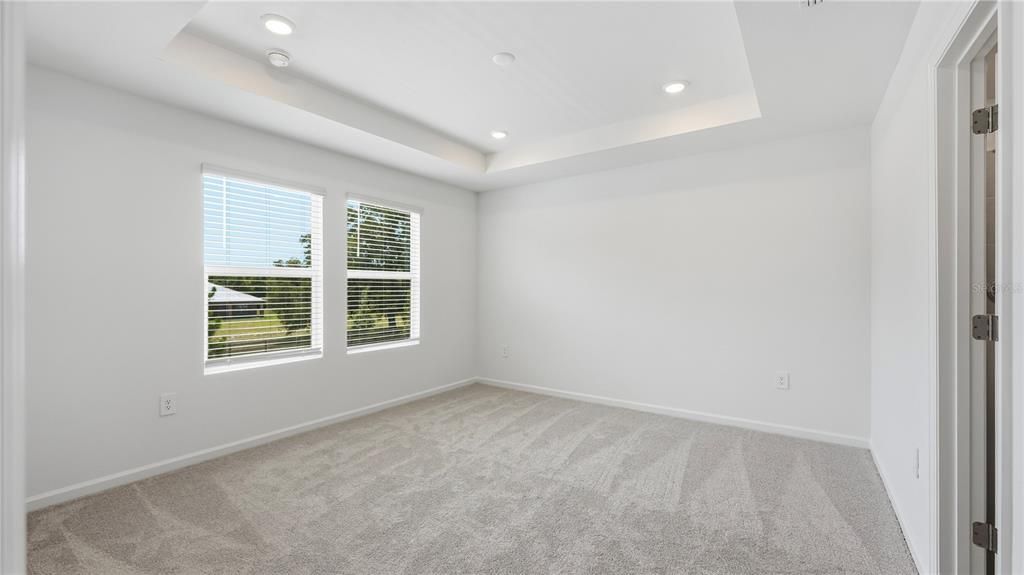 For Rent: $2,230 (3 beds, 2 baths, 1823 Square Feet)