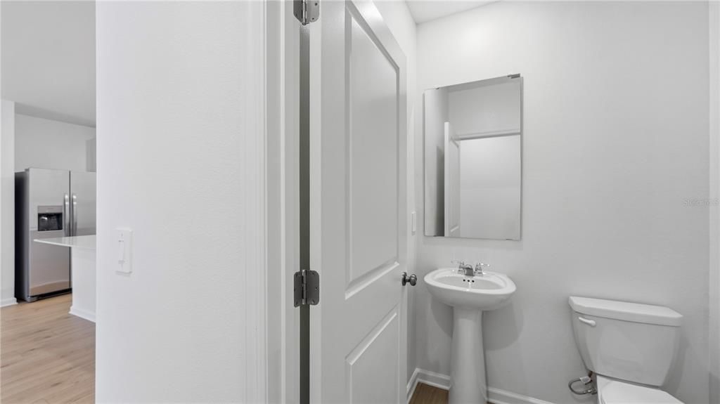 For Rent: $2,230 (3 beds, 2 baths, 1823 Square Feet)