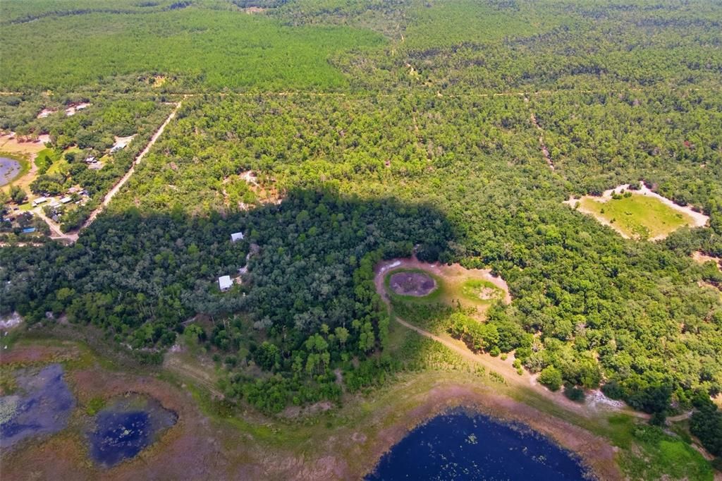 待售: $800,000 (40.00 acres)