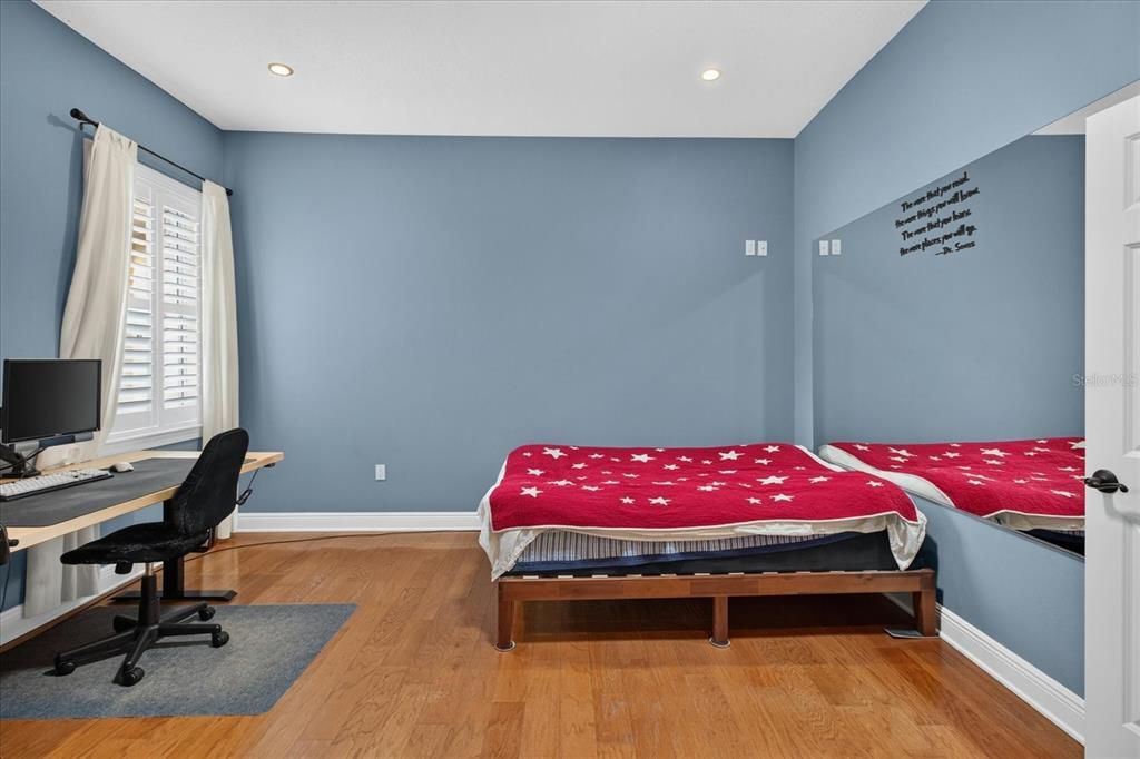 En Venta: $1,199,000 (4 camas, 3 baños, 3540 Pies cuadrados)