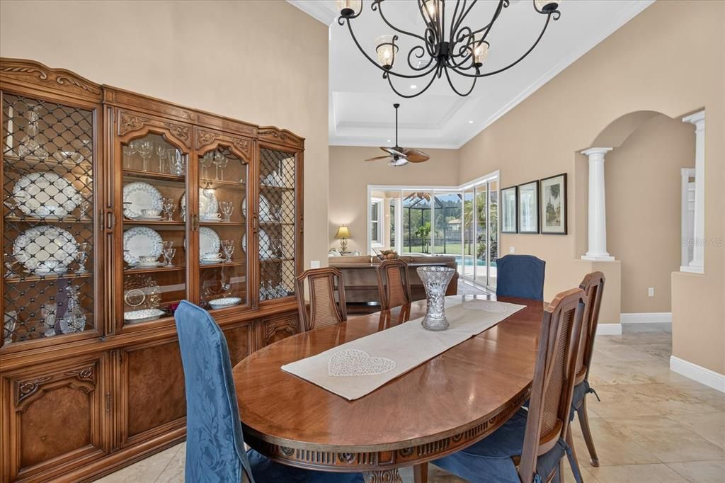 En Venta: $1,199,000 (4 camas, 3 baños, 3540 Pies cuadrados)