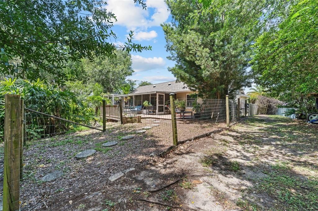 На продажу: $290,000 (3 спален, 2 ванн, 1282 Квадратных фут)
