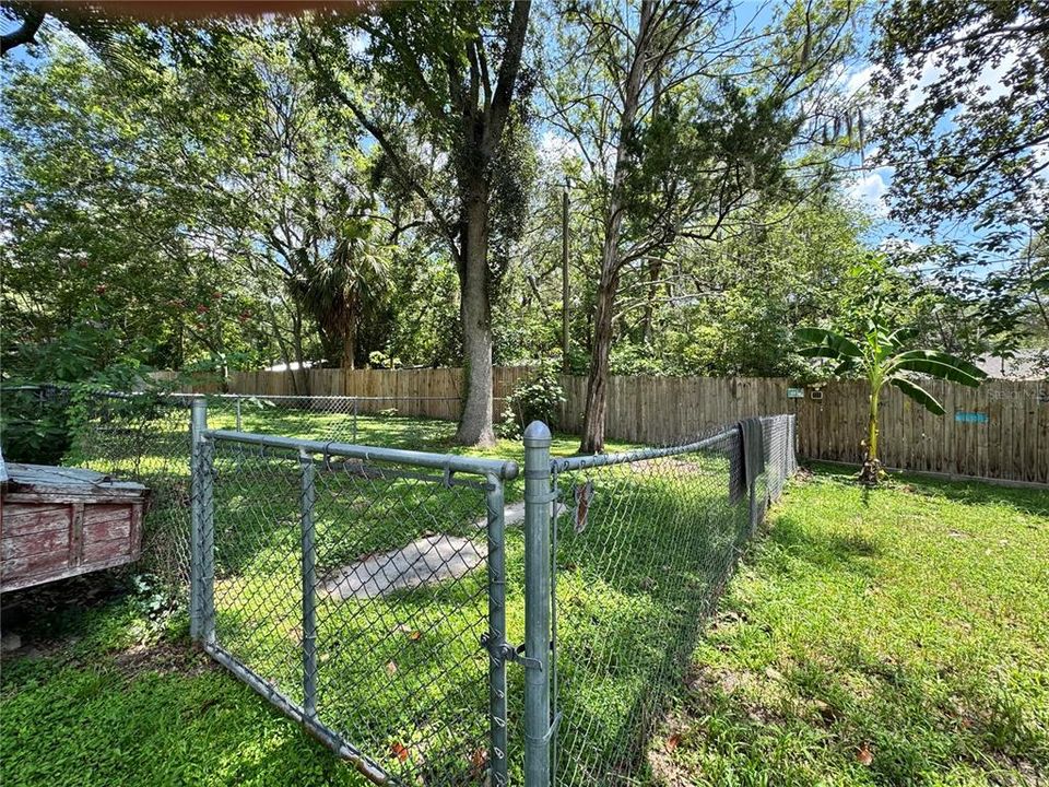 For Sale: $169,900 (3 beds, 1 baths, 1152 Square Feet)