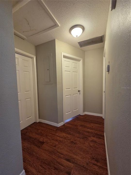En Venta: $222,000 (2 camas, 2 baños, 930 Pies cuadrados)
