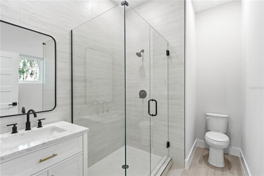 For Sale: $559,000 (3 beds, 2 baths, 1576 Square Feet)