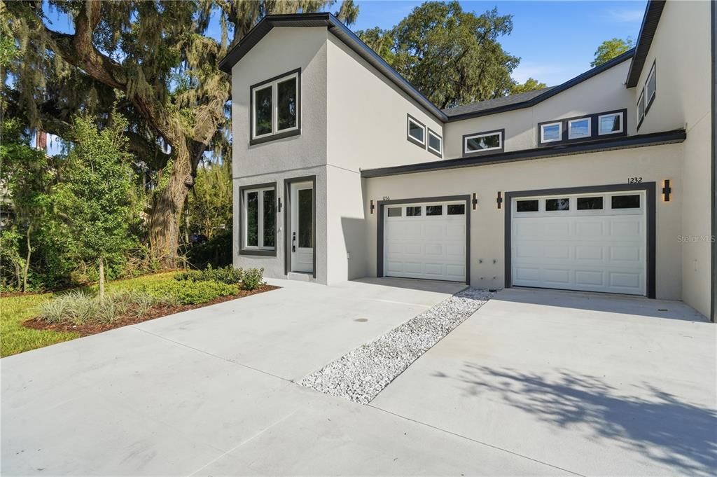 For Sale: $559,000 (3 beds, 2 baths, 1576 Square Feet)