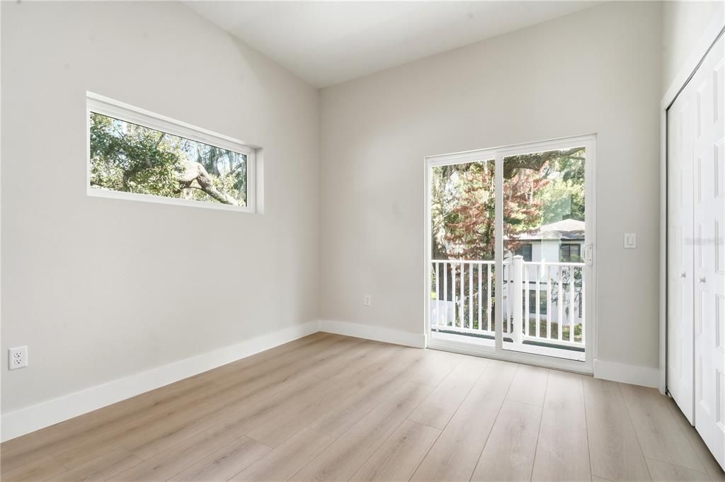 For Sale: $559,000 (3 beds, 2 baths, 1576 Square Feet)