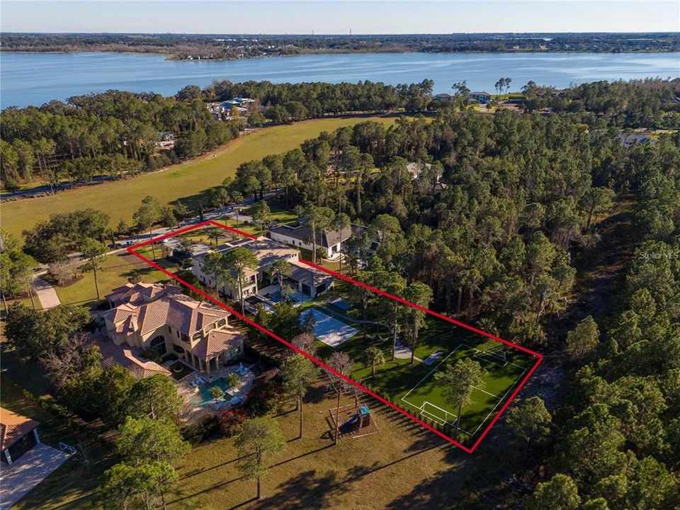 На продажу: $5,499,000 (6 спален, 7 ванн, 8479 Квадратных фут)