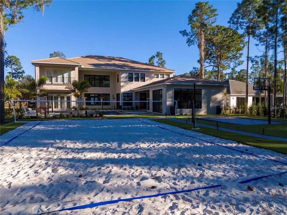 На продажу: $5,499,000 (6 спален, 7 ванн, 8479 Квадратных фут)