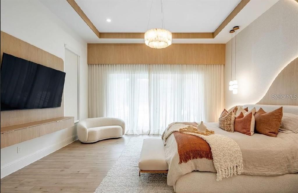 На продажу: $5,499,000 (6 спален, 7 ванн, 8479 Квадратных фут)