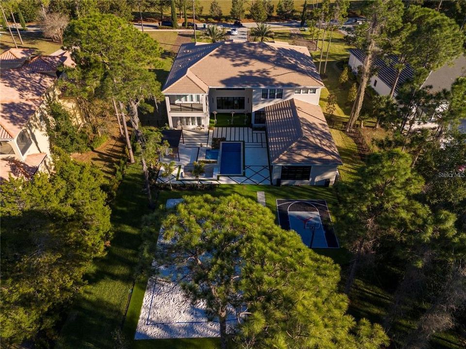 На продажу: $5,499,000 (6 спален, 7 ванн, 8479 Квадратных фут)