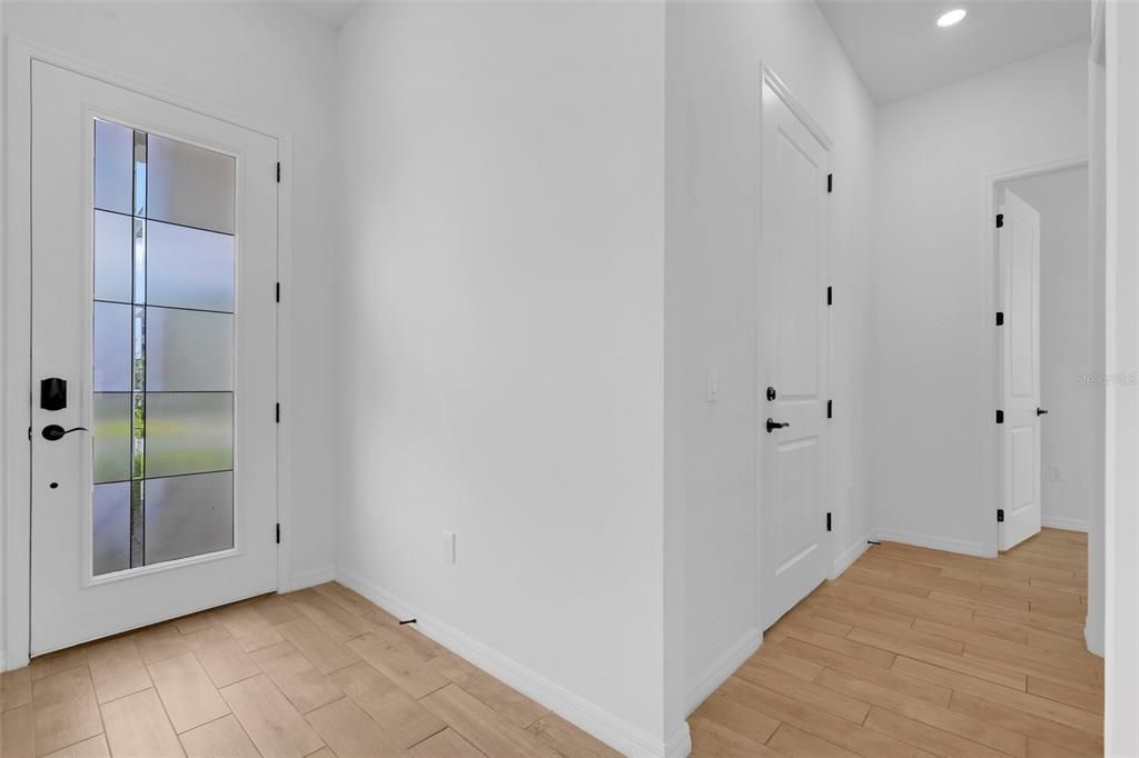 На продажу: $999,990 (3 спален, 3 ванн, 2258 Квадратных фут)