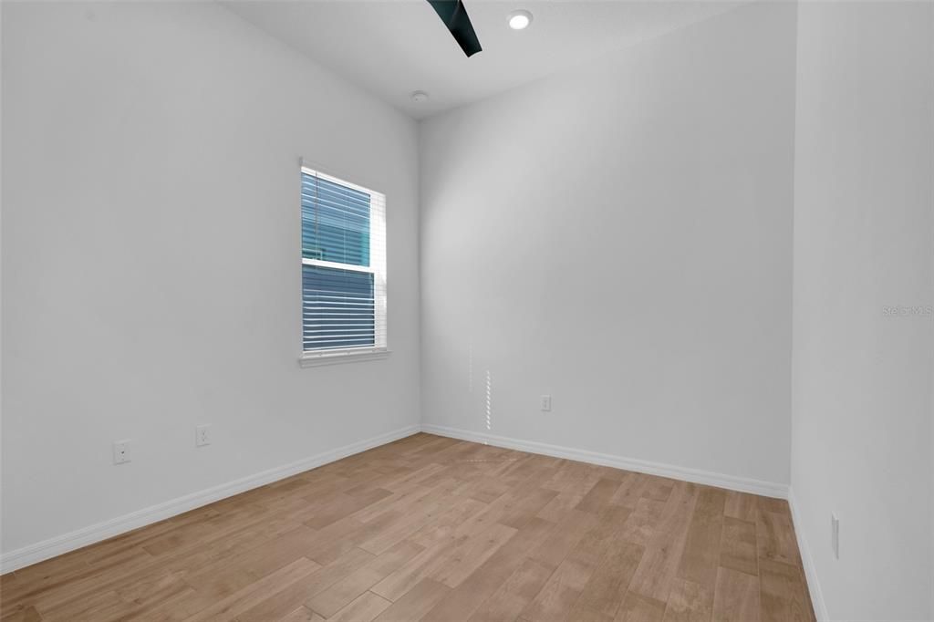 На продажу: $999,990 (3 спален, 3 ванн, 2258 Квадратных фут)