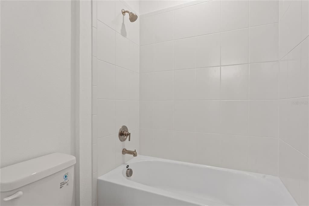 En Renta: $4,500 (5 camas, 4 baños, 3422 Pies cuadrados)