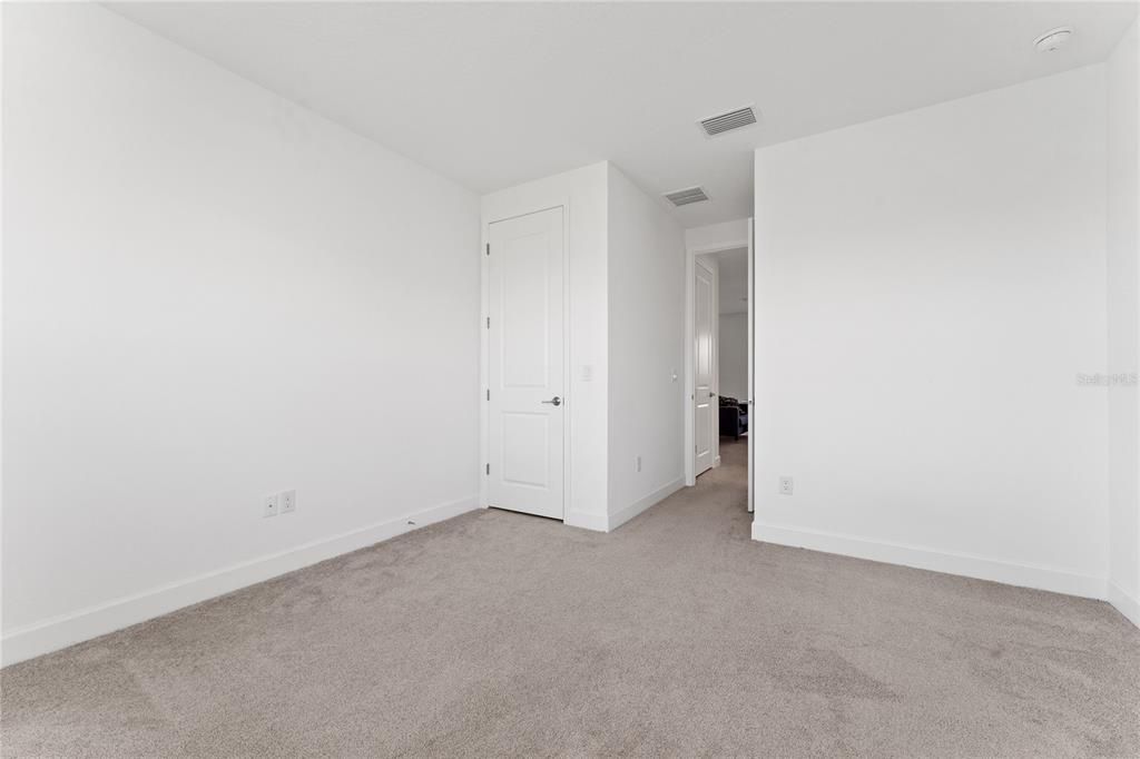 En Renta: $4,500 (5 camas, 4 baños, 3422 Pies cuadrados)
