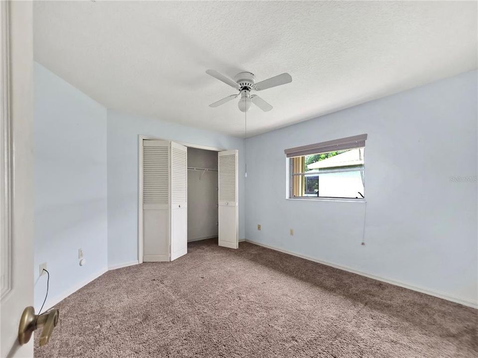 For Sale: $375,000 (3 beds, 2 baths, 2111 Square Feet)
