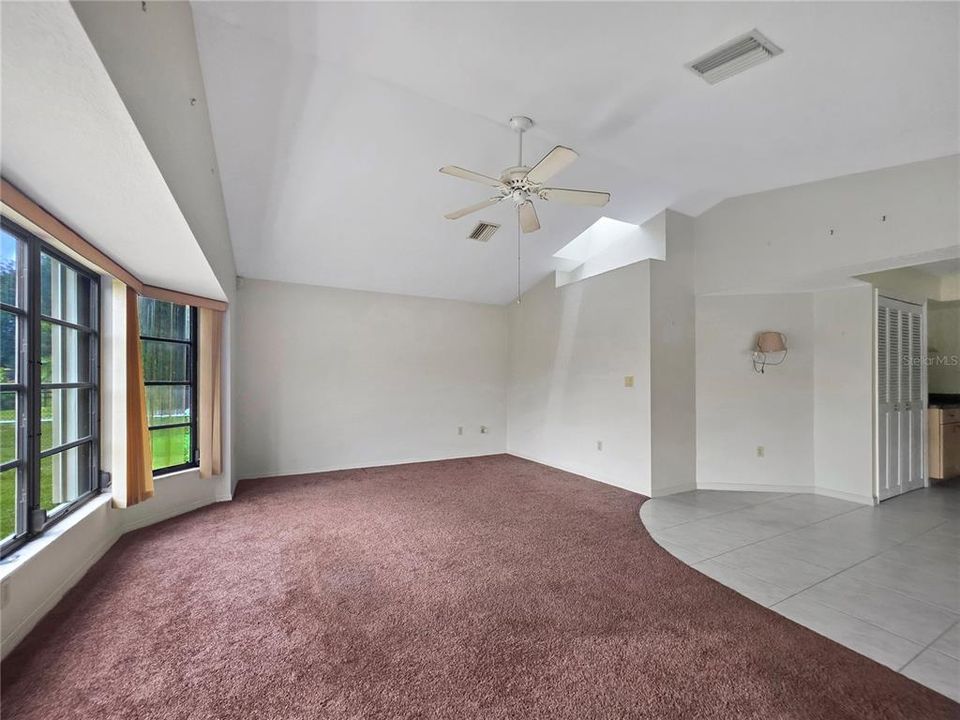 For Sale: $375,000 (3 beds, 2 baths, 2111 Square Feet)