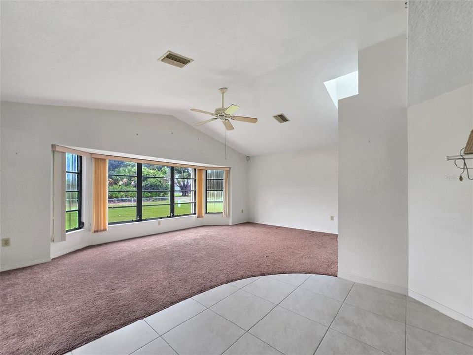 For Sale: $375,000 (3 beds, 2 baths, 2111 Square Feet)