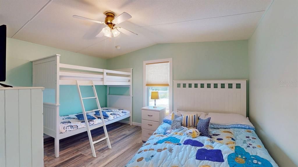 В аренду: $1,750 (2 спален, 2 ванн, 924 Квадратных фут)