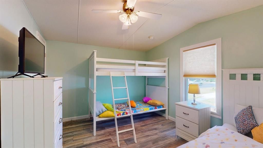 В аренду: $1,750 (2 спален, 2 ванн, 924 Квадратных фут)