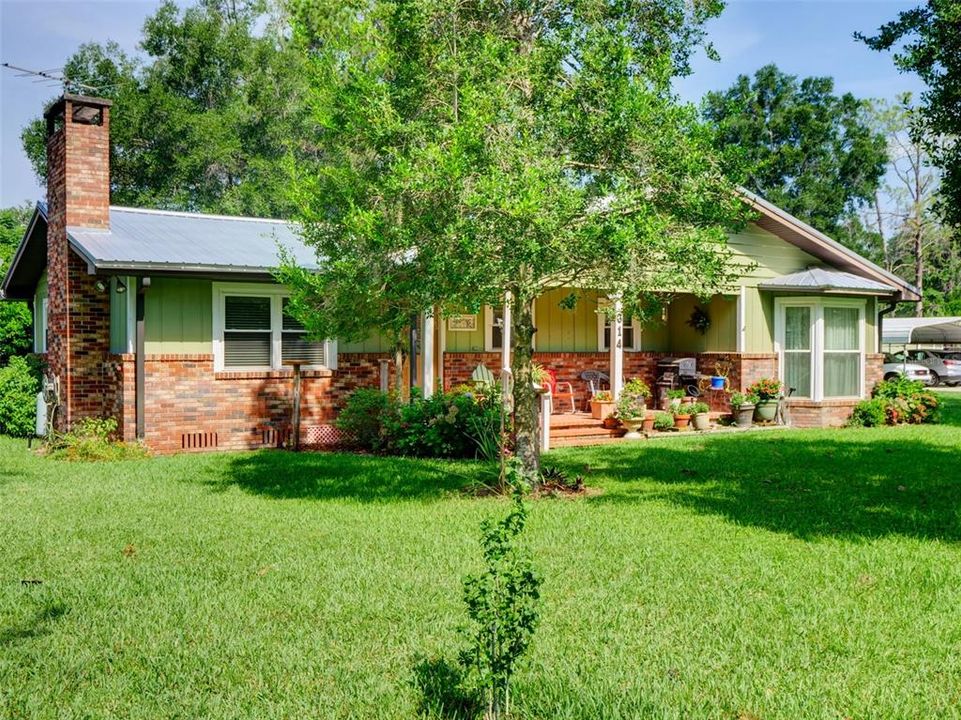 En Venta: $413,000 (3 camas, 2 baños, 1954 Pies cuadrados)
