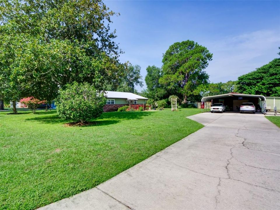 En Venta: $413,000 (3 camas, 2 baños, 1954 Pies cuadrados)