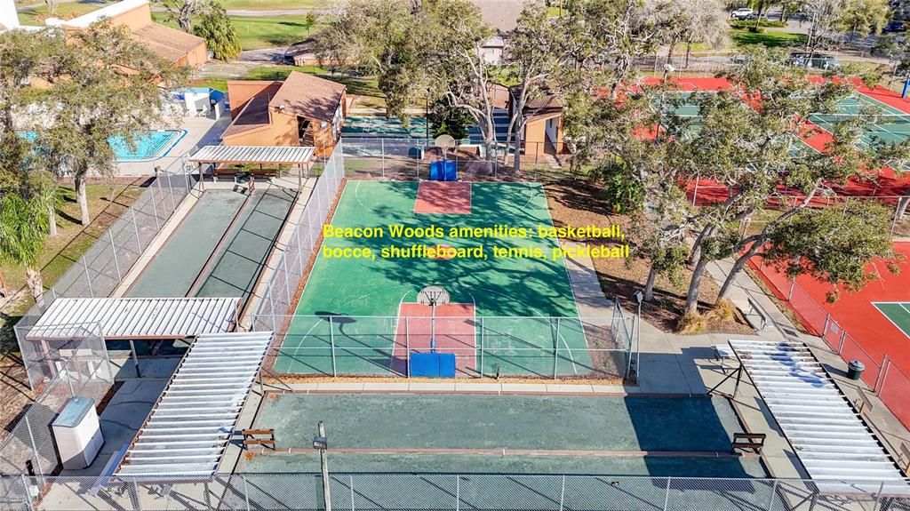 На продажу: $119,900 (2 спален, 2 ванн, 1144 Квадратных фут)