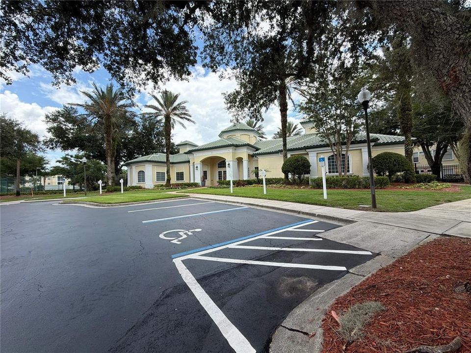 For Rent: $2,088 (2 beds, 2 baths, 1110 Square Feet)