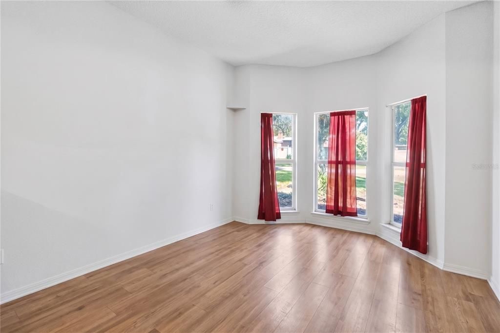 На продажу: $429,000 (3 спален, 2 ванн, 2107 Квадратных фут)