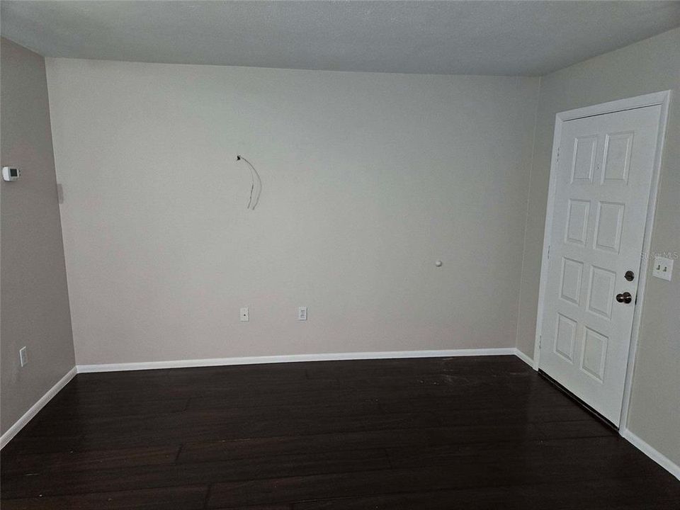 For Sale: $239,900 (2 beds, 2 baths, 1262 Square Feet)