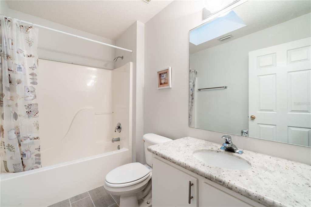 В аренду: $2,450 (3 спален, 2 ванн, 1558 Квадратных фут)