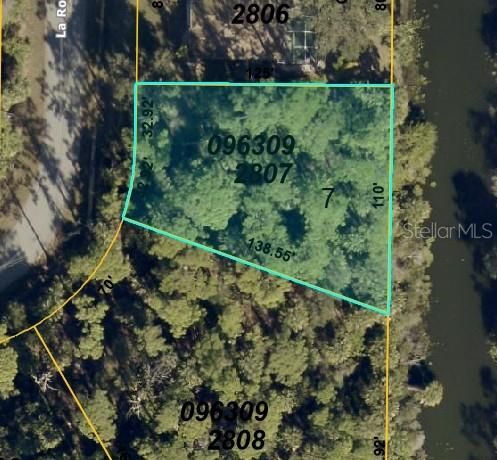 En Venta: $25,000 (0.27 acres)