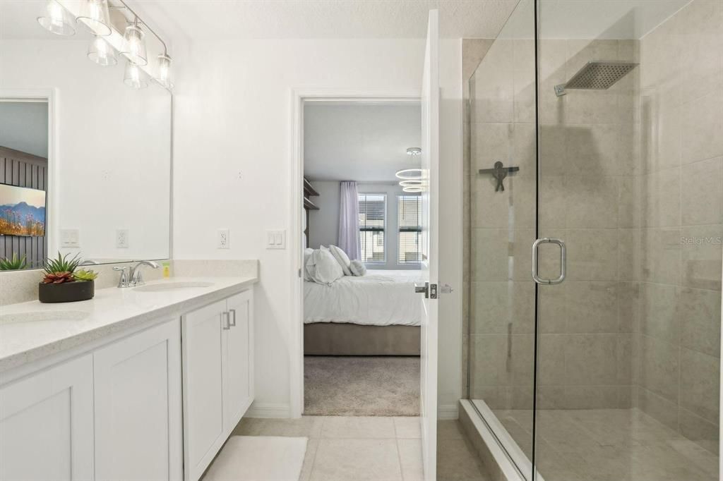 For Sale: $470,000 (3 beds, 2 baths, 1653 Square Feet)