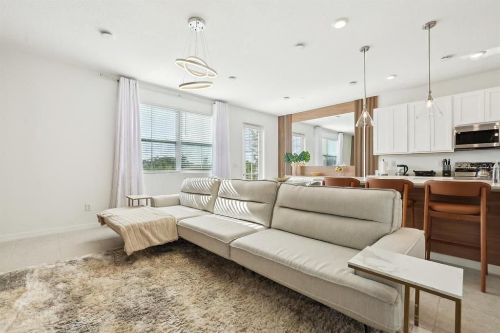 For Sale: $470,000 (3 beds, 2 baths, 1653 Square Feet)