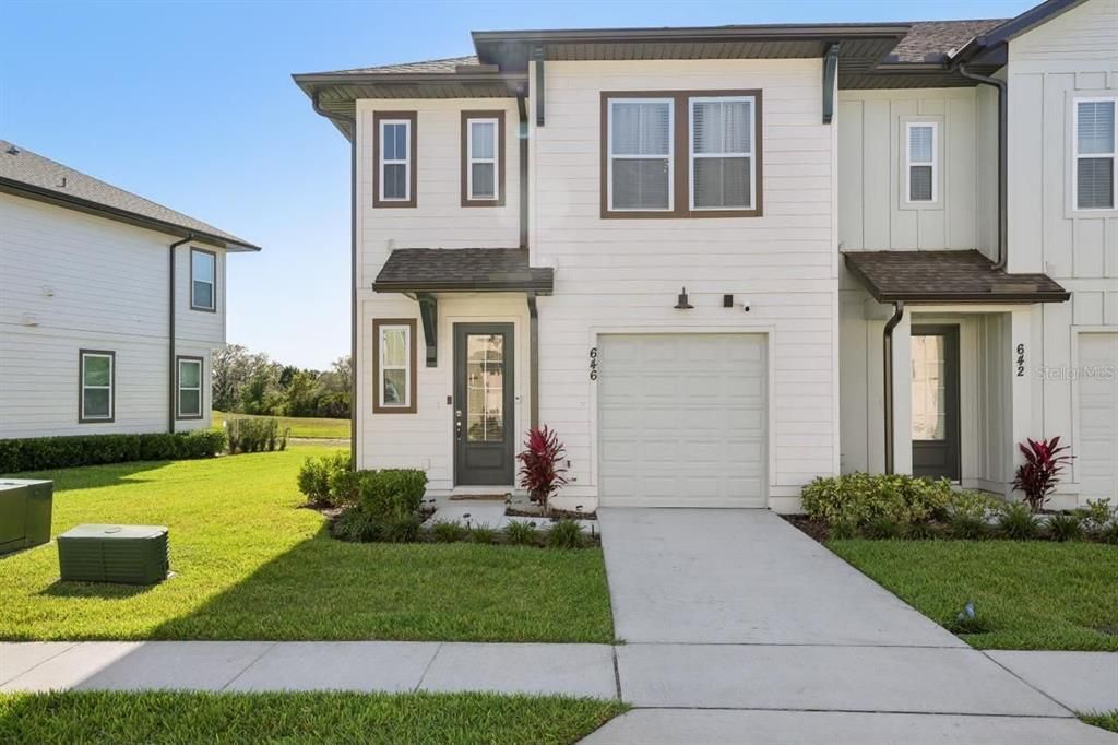 For Sale: $470,000 (3 beds, 2 baths, 1653 Square Feet)