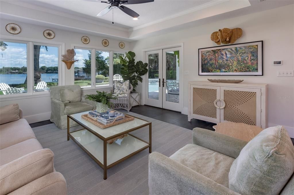 Active With Contract: $5,295,000 (5 beds, 4 baths, 4432 Square Feet)