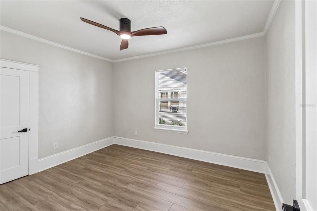 For Sale: $550,000 (4 beds, 3 baths, 1483 Square Feet)