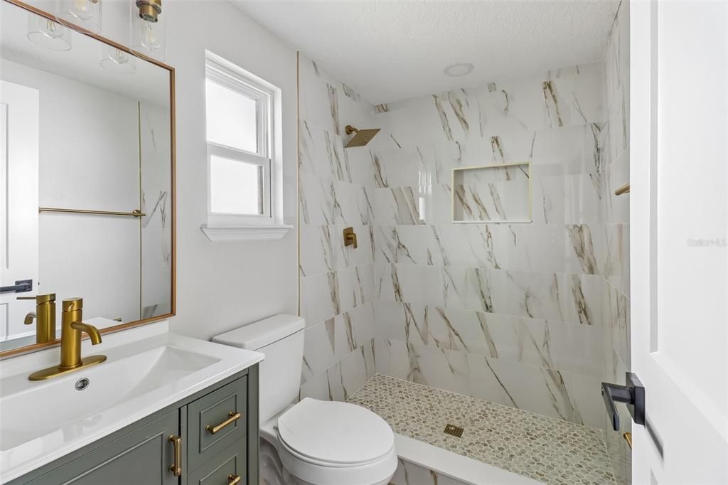 For Sale: $550,000 (4 beds, 3 baths, 1483 Square Feet)