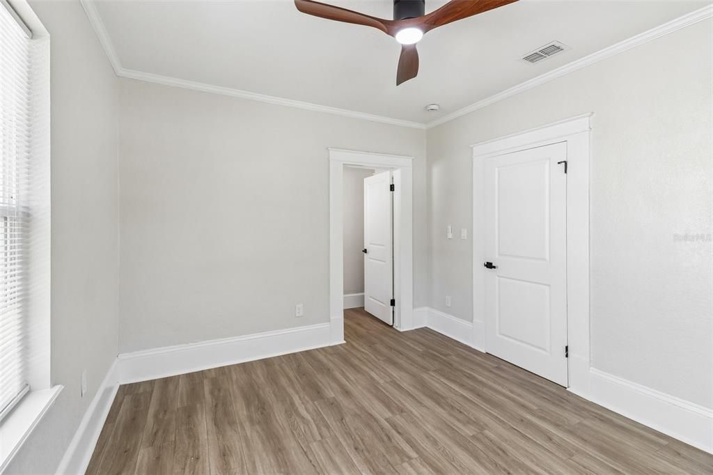 For Sale: $550,000 (4 beds, 3 baths, 1483 Square Feet)